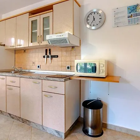 Apartment For Families With Children - Rab - 20692 Lopar