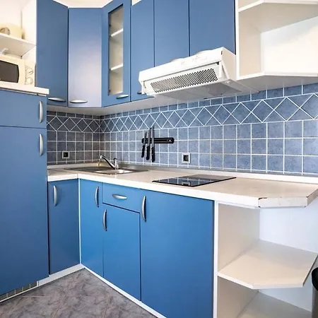 Apartment For Families With Children Lopar, Rab - 20692