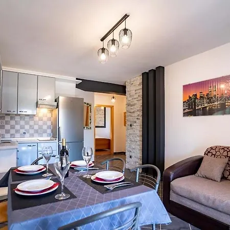 Apartment For Families With Children Lopar, Rab - 20692