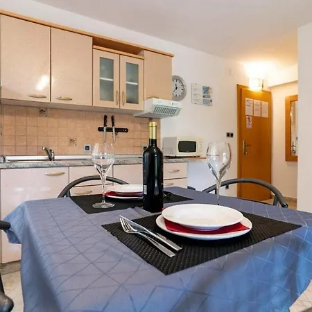 Apartment For Families With Children Lopar, Rab - 20692 Lopar