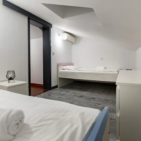 For Families With Children - Rab - 20692 Apartment Lopar
