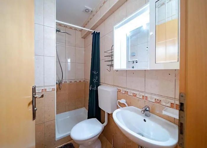 Appartement For Families With Children Lopar, Rab - 20692