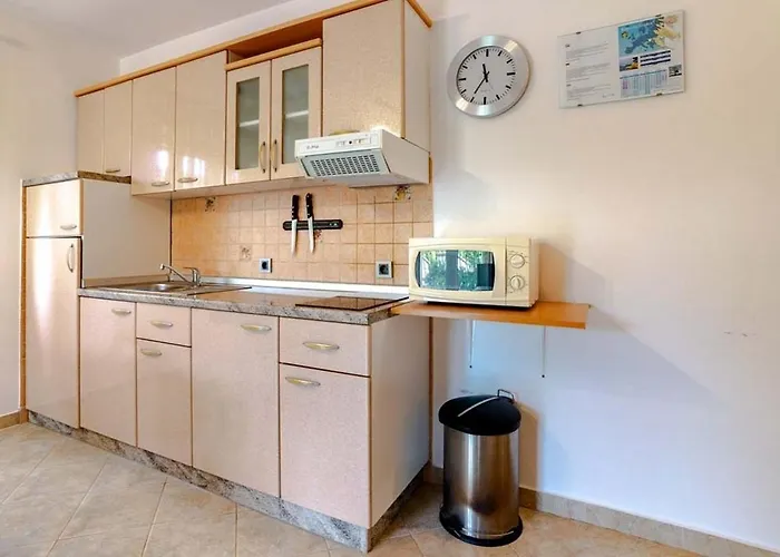 Appartement For Families With Children Lopar, Rab - 20692 Lopar